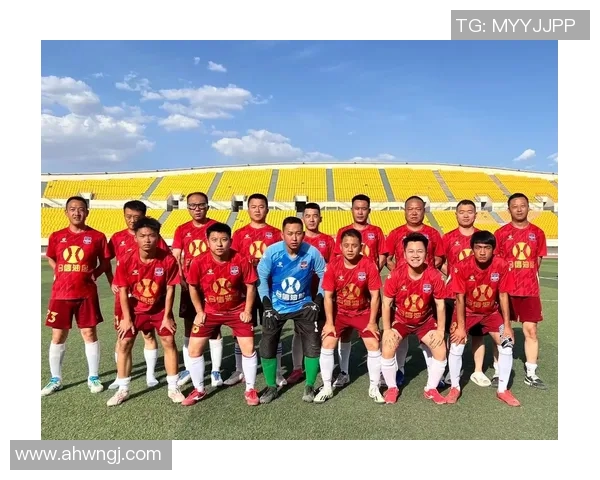 41岁足球明星的身份揭秘及其辉煌职业生涯回顾 41岁足球明星的身份揭秘及其辉煌职业生涯回顾